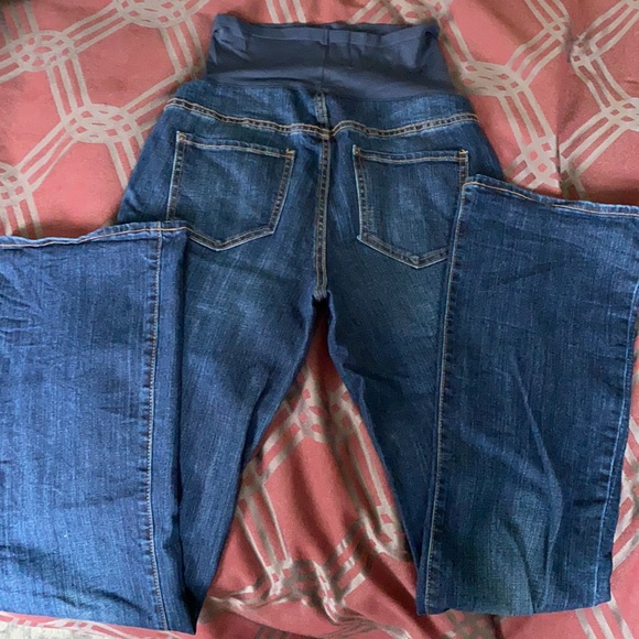 *Two* like new maternity jeans - Picture 8 of 8